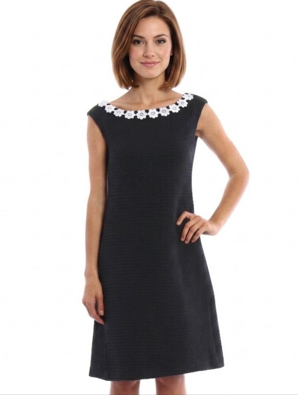 BOUTIQUE MOSCHINO Pocketful of Daisies Black Shift Dress Floral Neck USA 8 IT 42